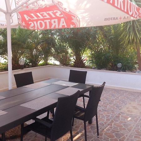 Apartments Duce Bagian luar foto