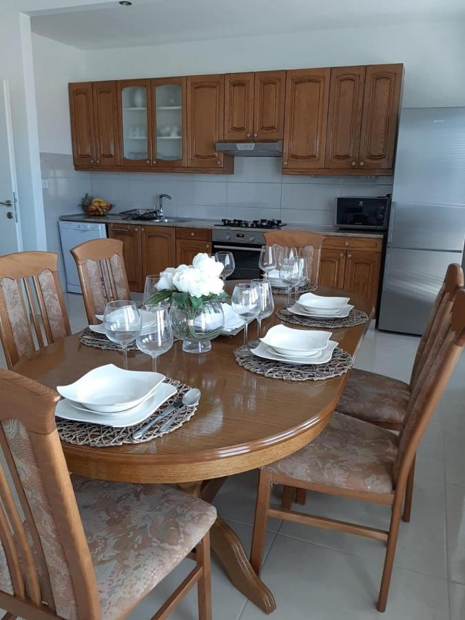 Apartments Duce Bagian luar foto