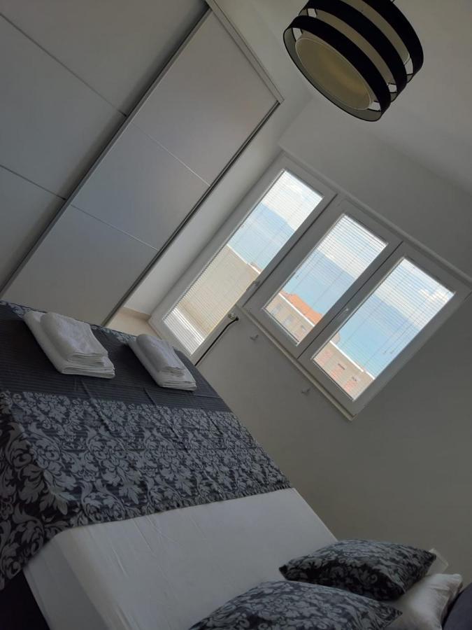 Apartments Duce Bagian luar foto