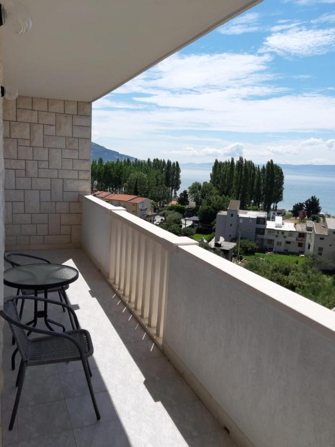 Apartments Duce Bagian luar foto