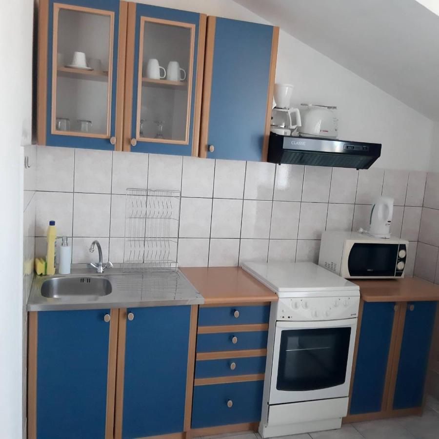 Apartments Duce Bagian luar foto