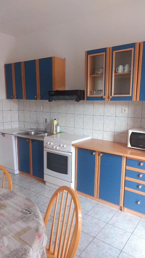 Apartments Duce Bagian luar foto