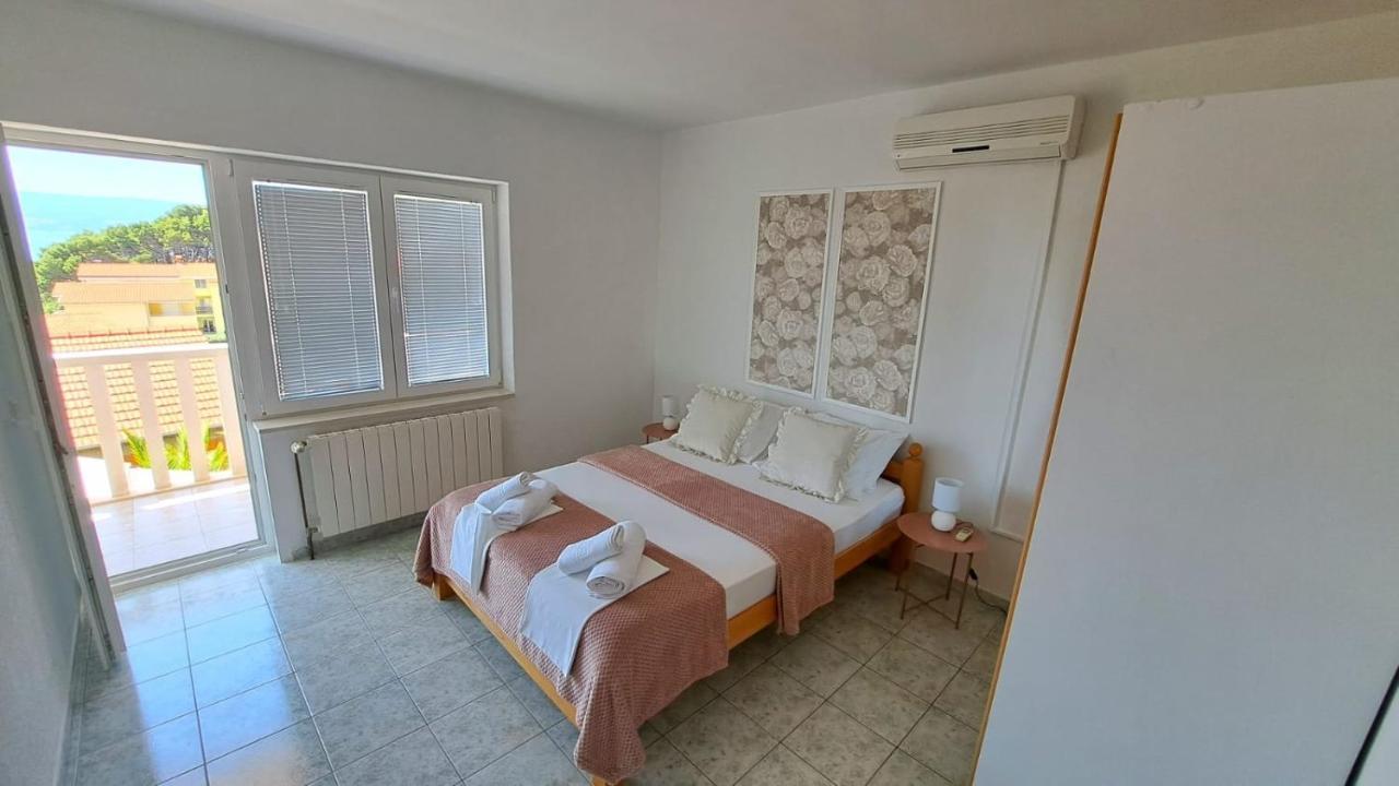 Apartments Duce Bagian luar foto